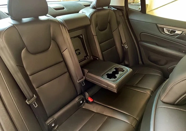 Volvo S60 cena 119900 przebieg: 56952, rok produkcji 2020 z Przedbórz małe 781